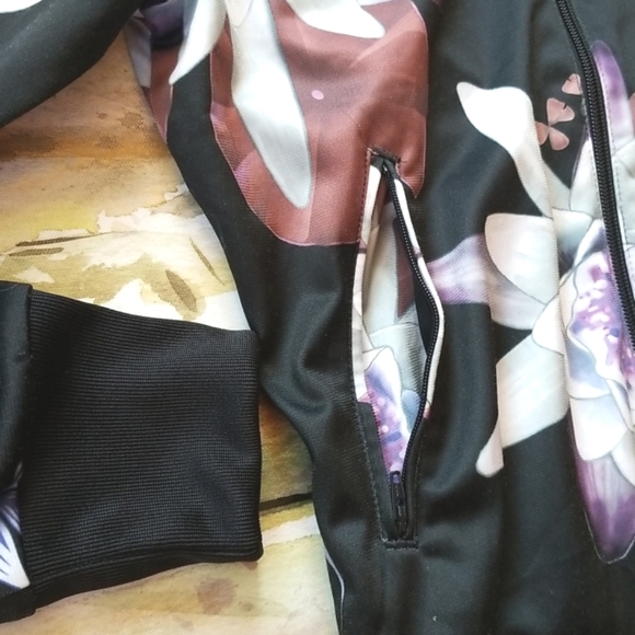 ADIDAS x FARM RIO Collab Limited Edition 2014 LOTUS Zip Black Track Jacket S NEW - Picture 7 of 16